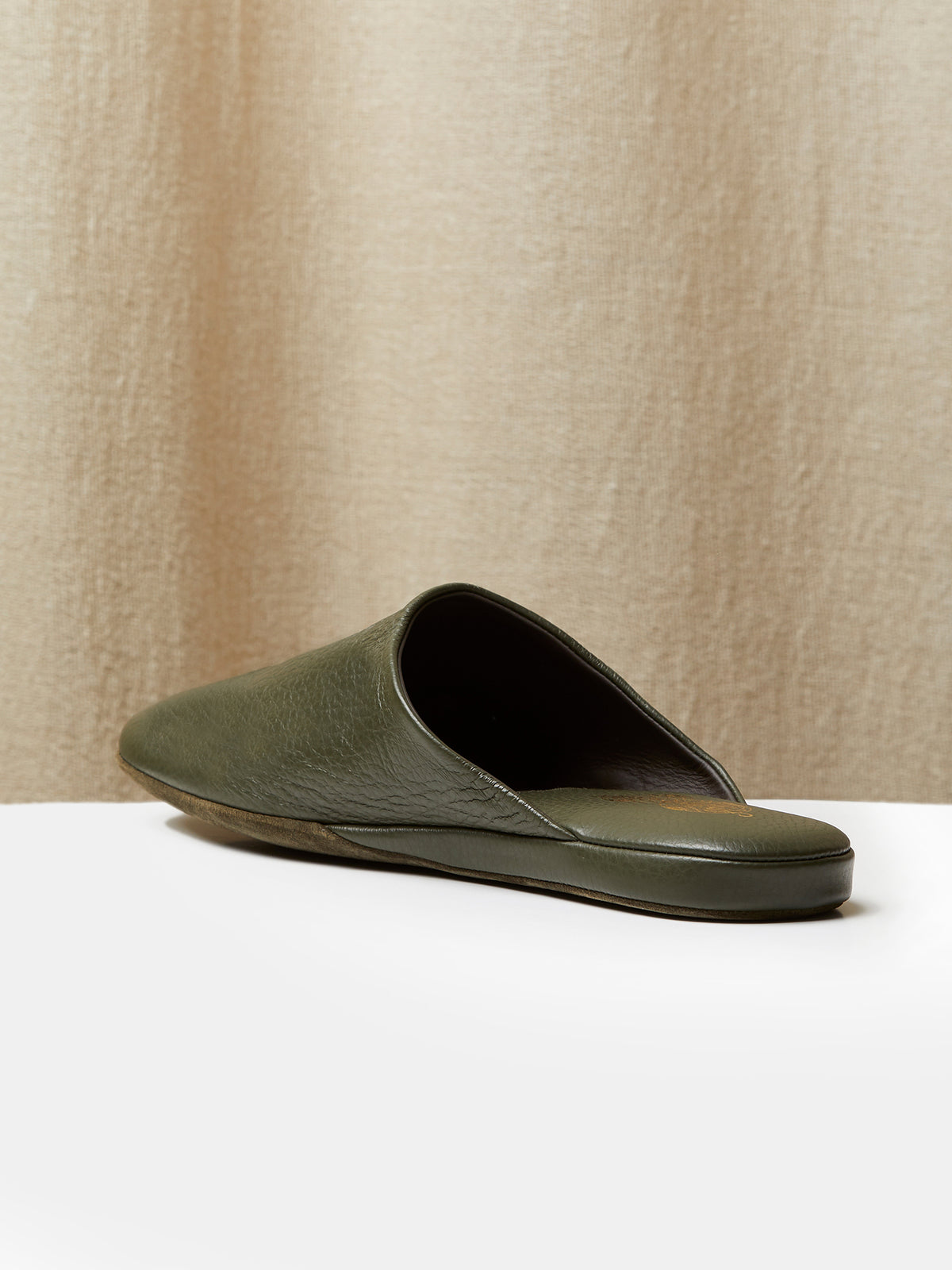 Globetrotter Glide Mule in Military green deerskin, view 5