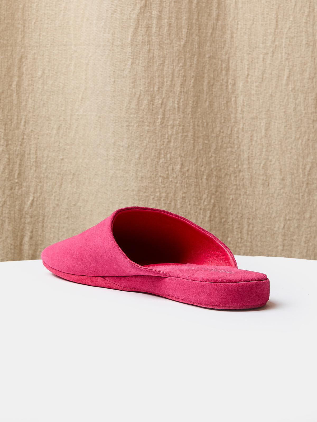 Globetrotter Glide Mule in Hot pink suede, view 4