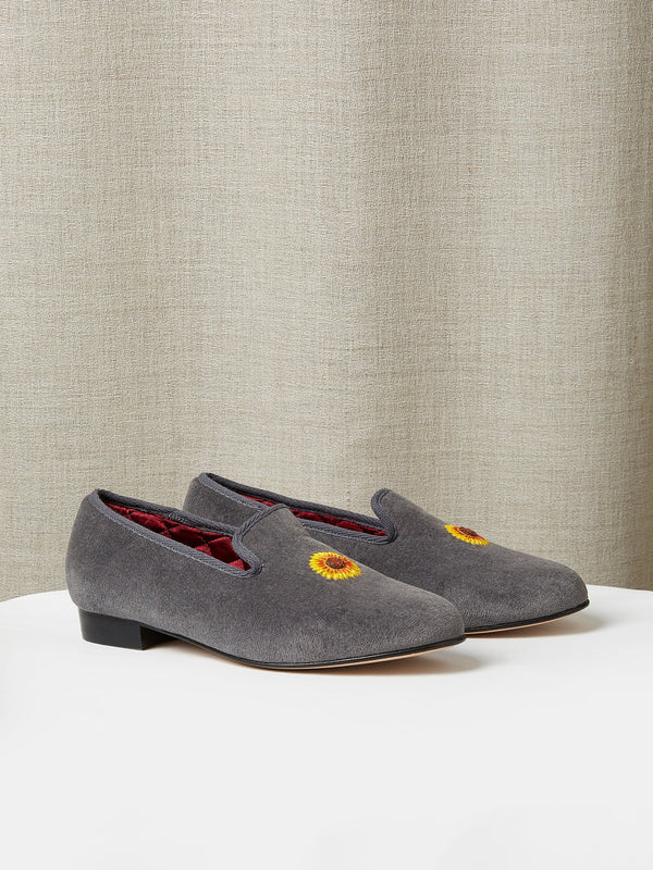 Albert Slipper in Grey Velvet with Hand-Embroidered Sunflower