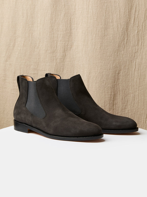 The Chelsea Boot in Charcoal Suede