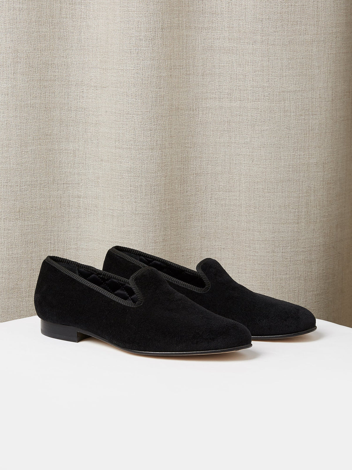 Albert Slipper in Velvet, view 7
