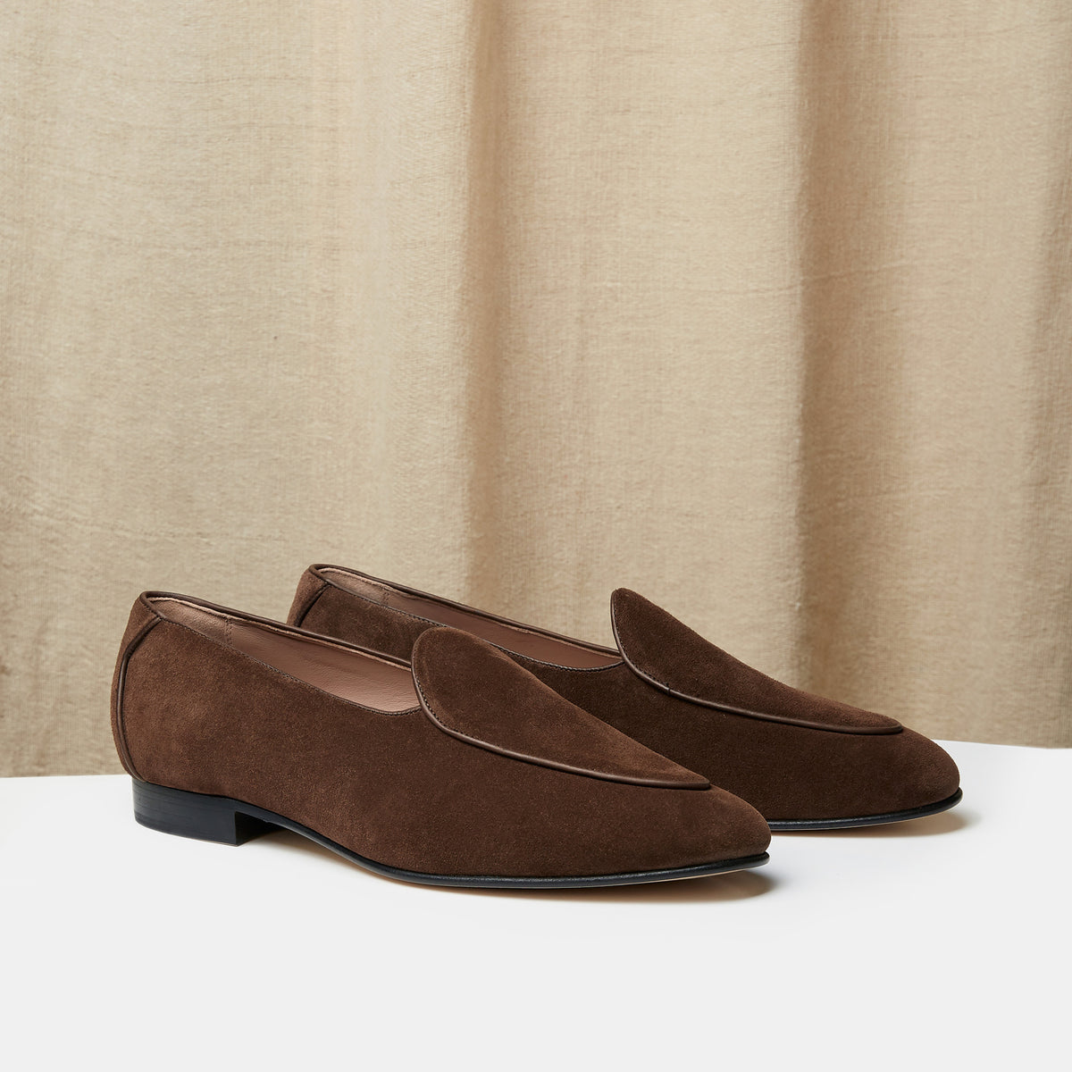belgian-loafer-in-chocolate-cashmere-suede-arthur-sleep