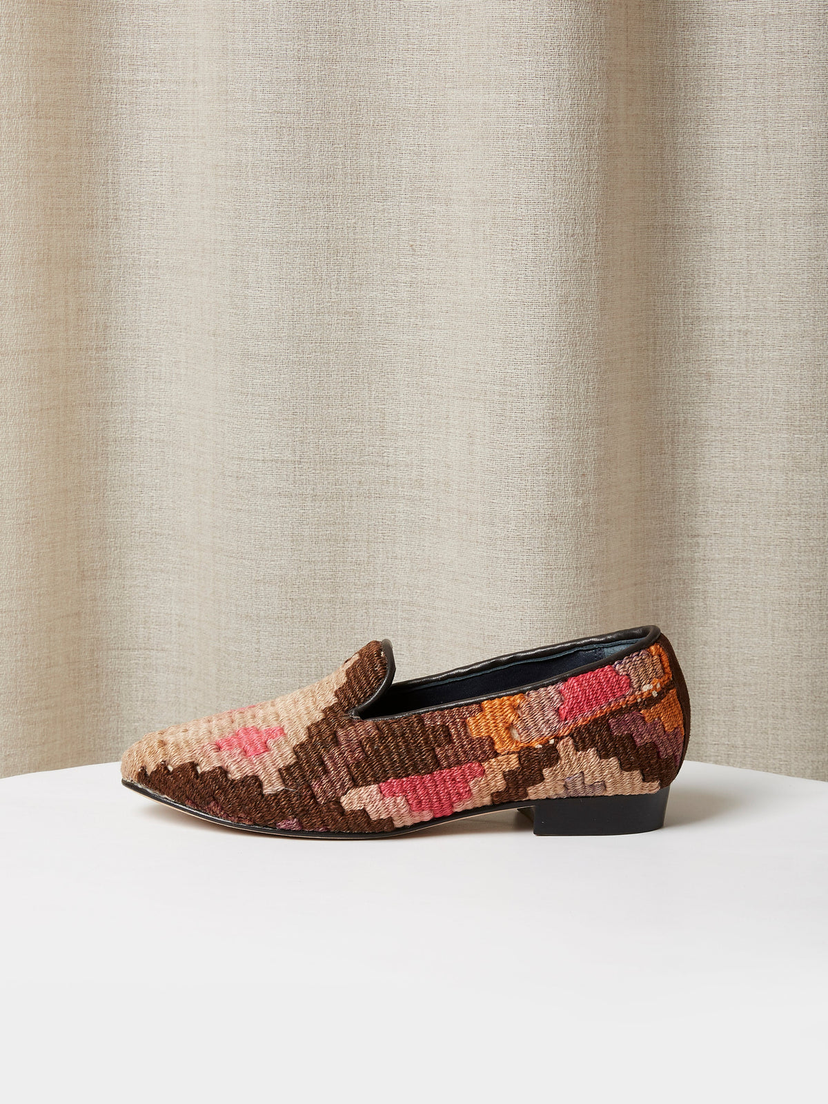 Albert Slipper in Antique Kilim, view 2