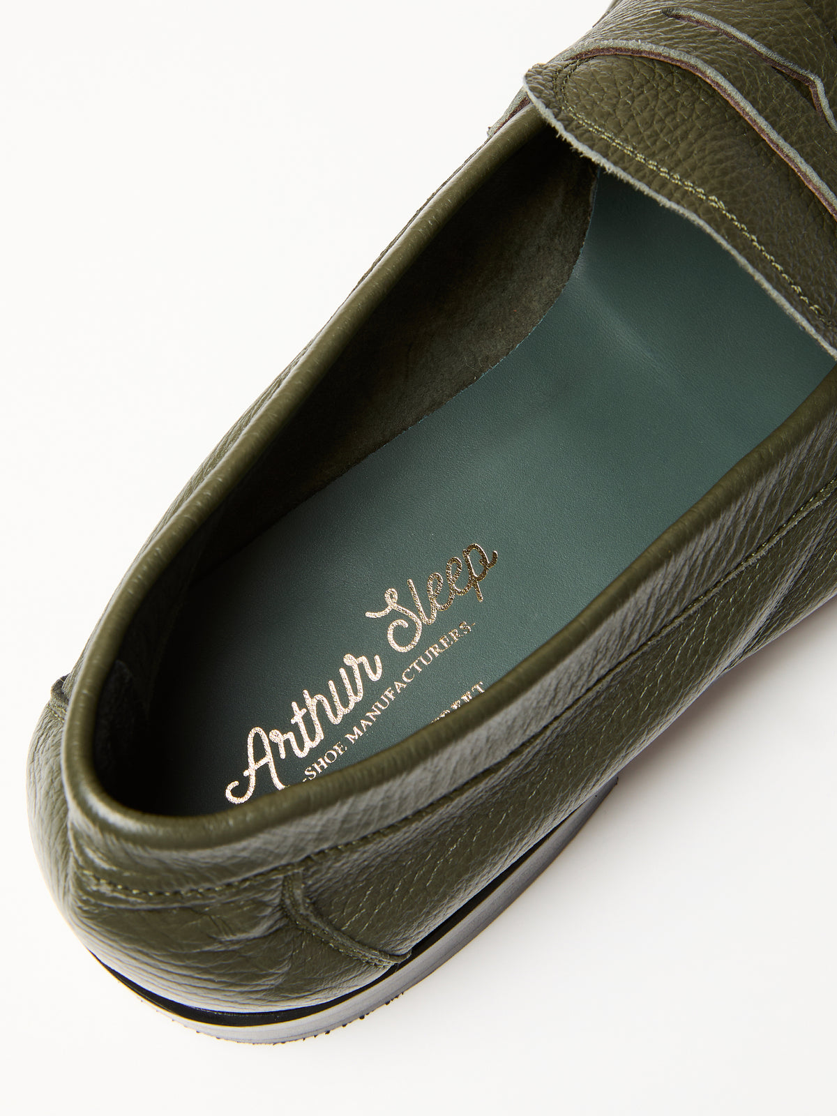 Globetrotter Travel Loafer in Deep green deer leather, view 4