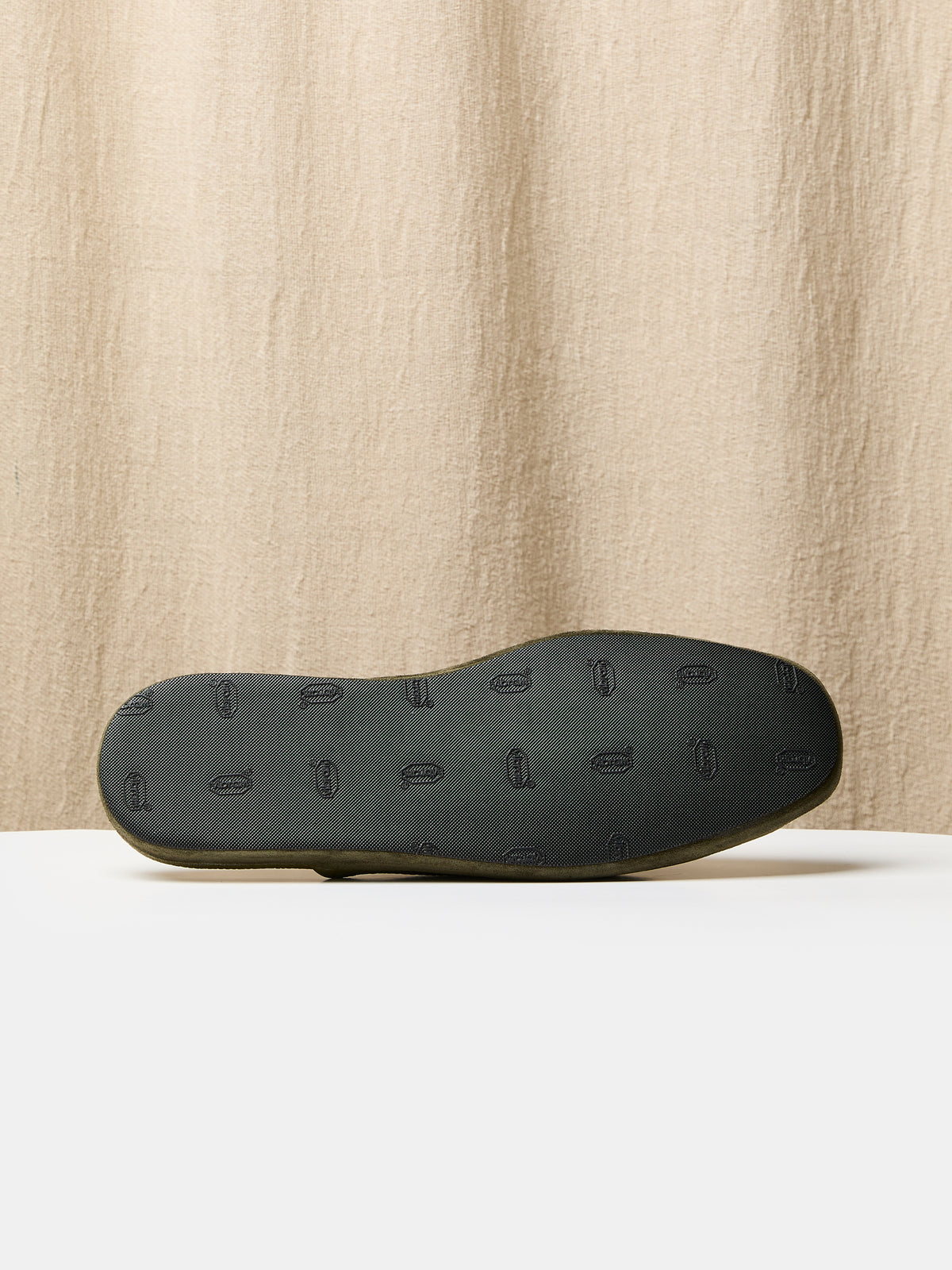 Globetrotter Glide Mule in Moss green deer leather, view 3