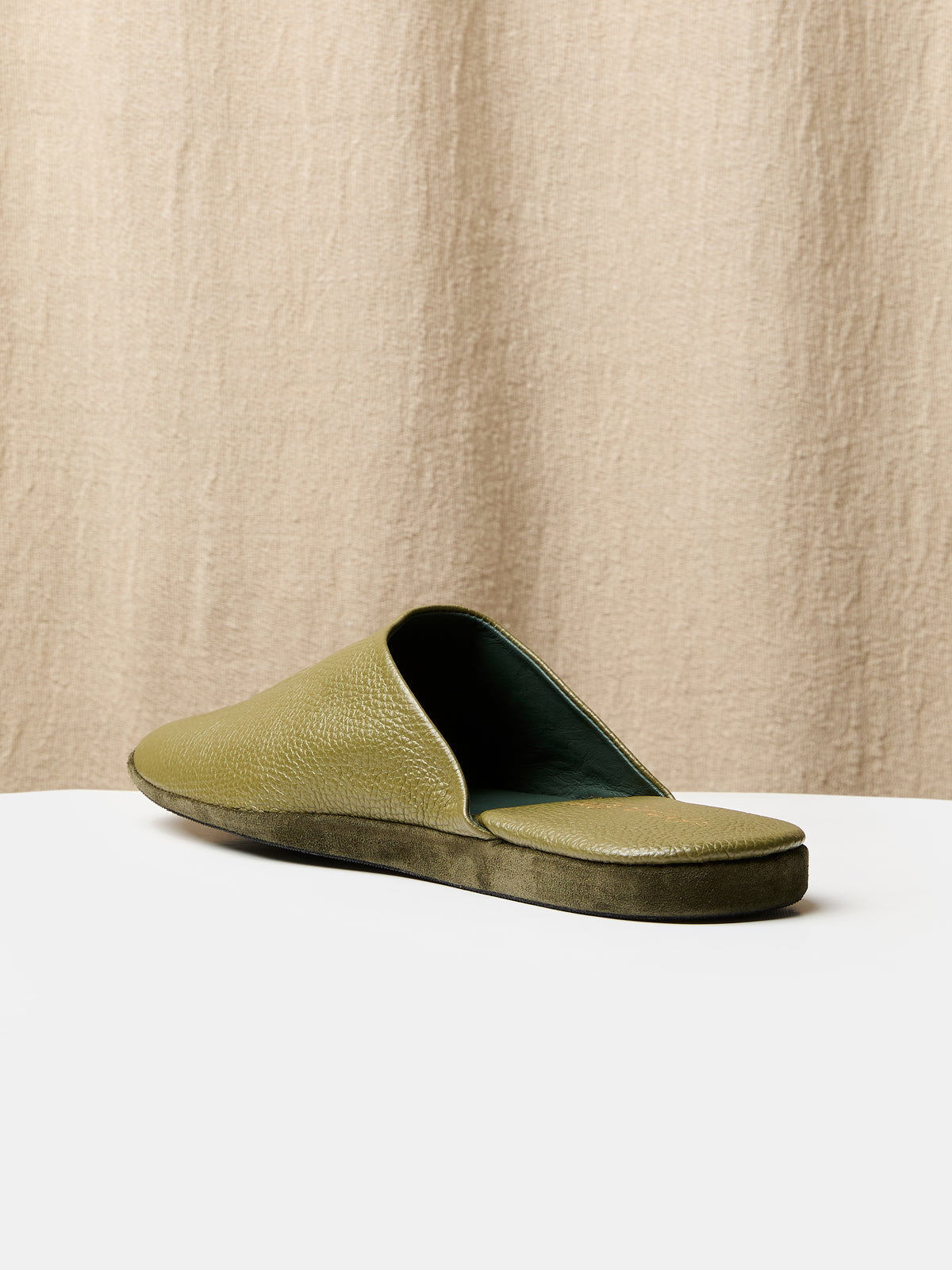 Globetrotter Glide Mule in Moss green deer leather, view 4