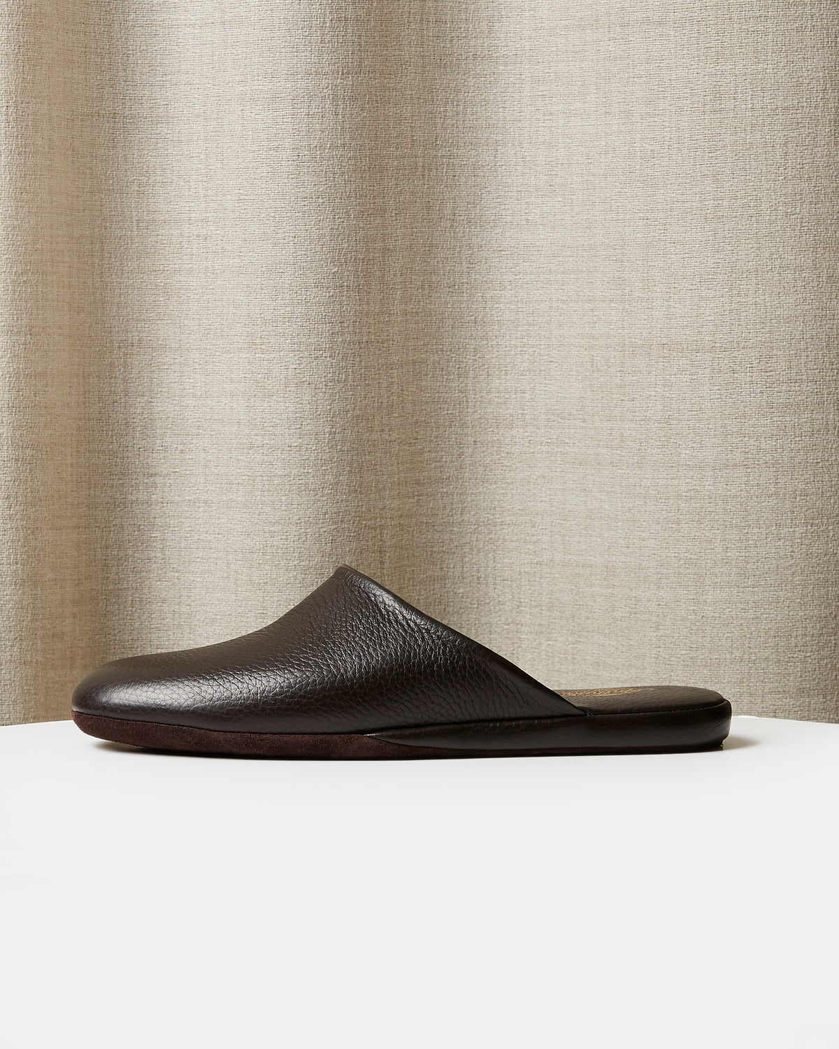 Globetrotter Glide Mule in Espresso depths brown deer leather, view 1