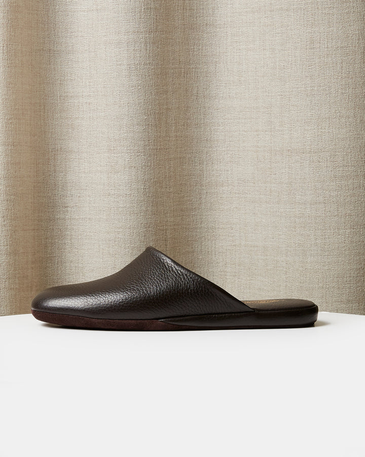 Globetrotter Glide Mule in Espresso depths brown deer leather