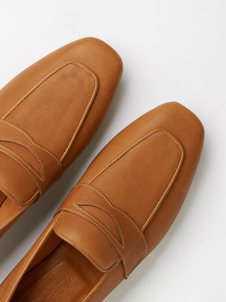 Penny Loafer in Tan Calf