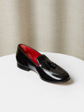 Tassel Loafer in Black High Shine Calf