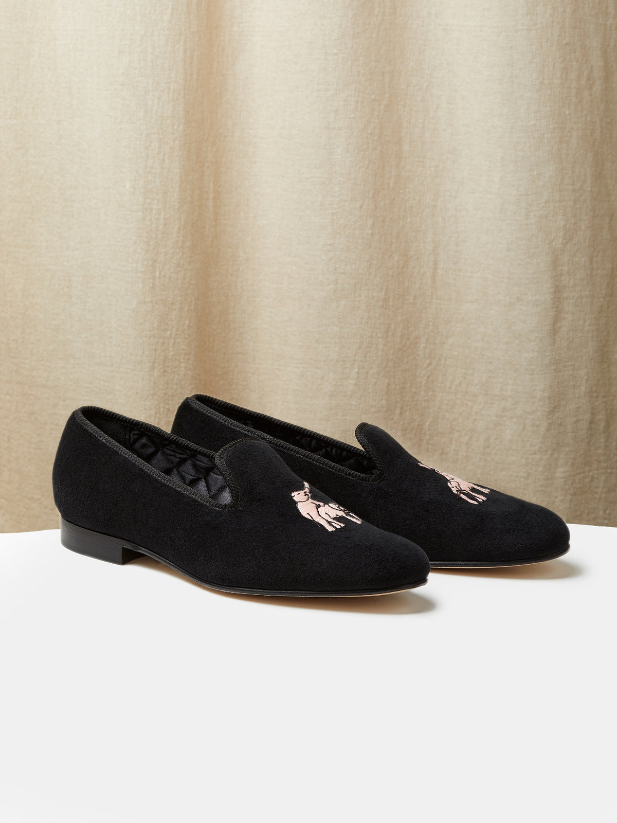 Albert Slipper in Black Velvet, view 1