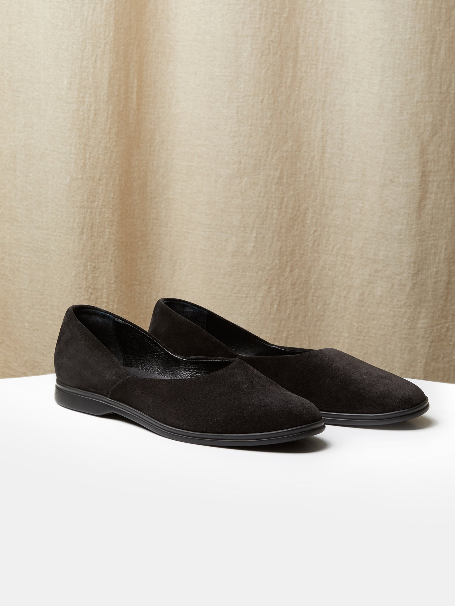 The Castro in Suede, view 7