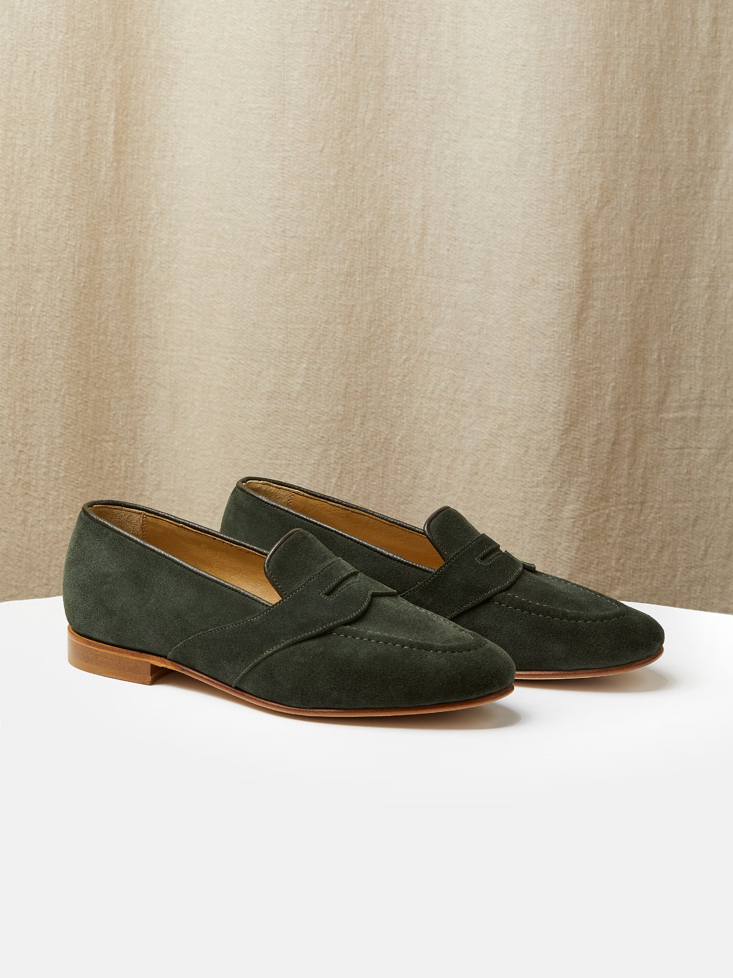 The Caledonian in Suede, view 5