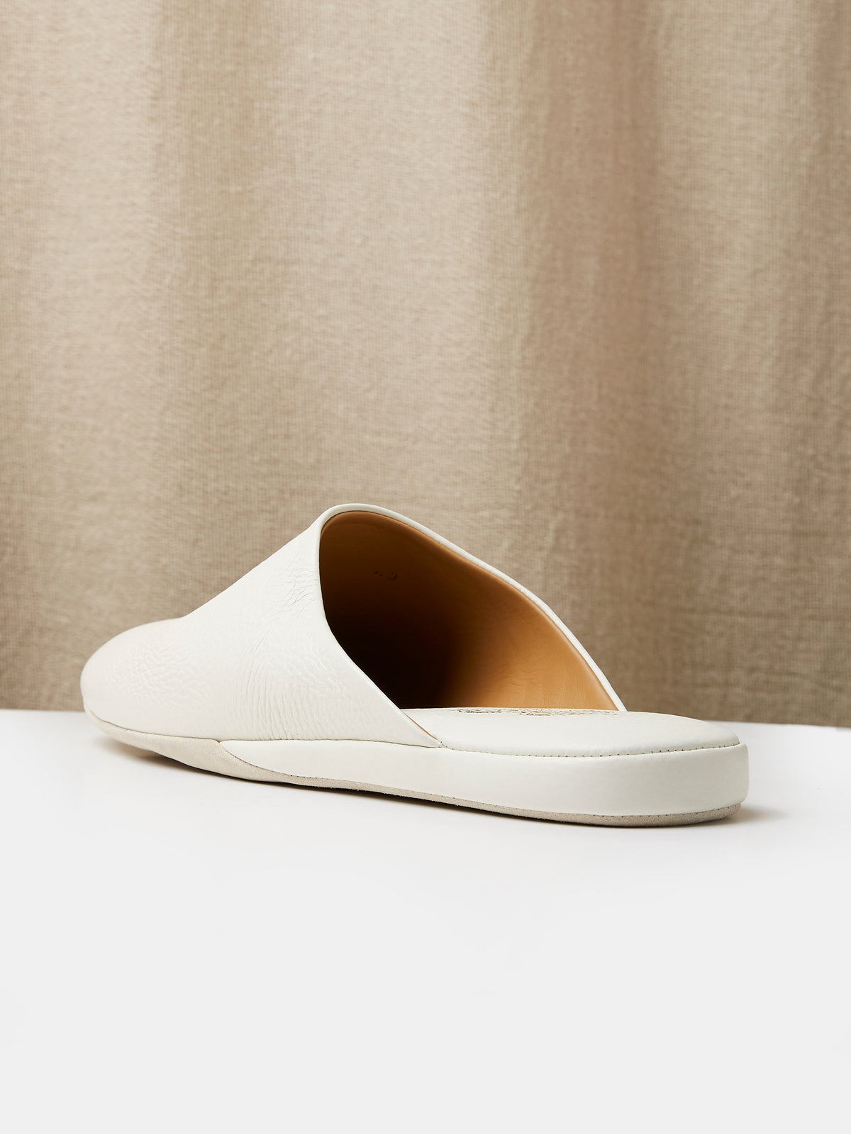 Globetrotter Glide Mule in Off-white deer leather, view 5