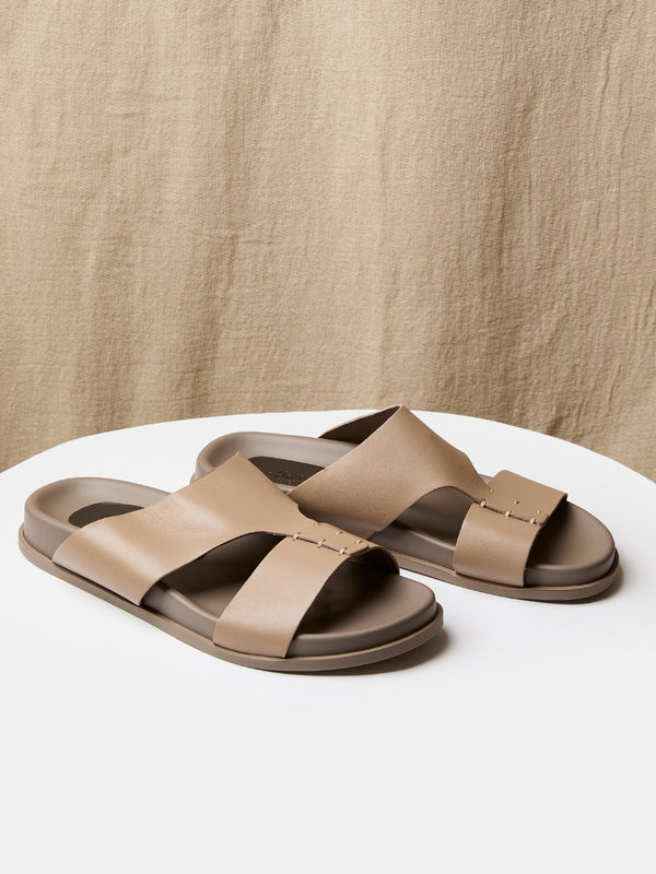 Baba Sandal in Beige
