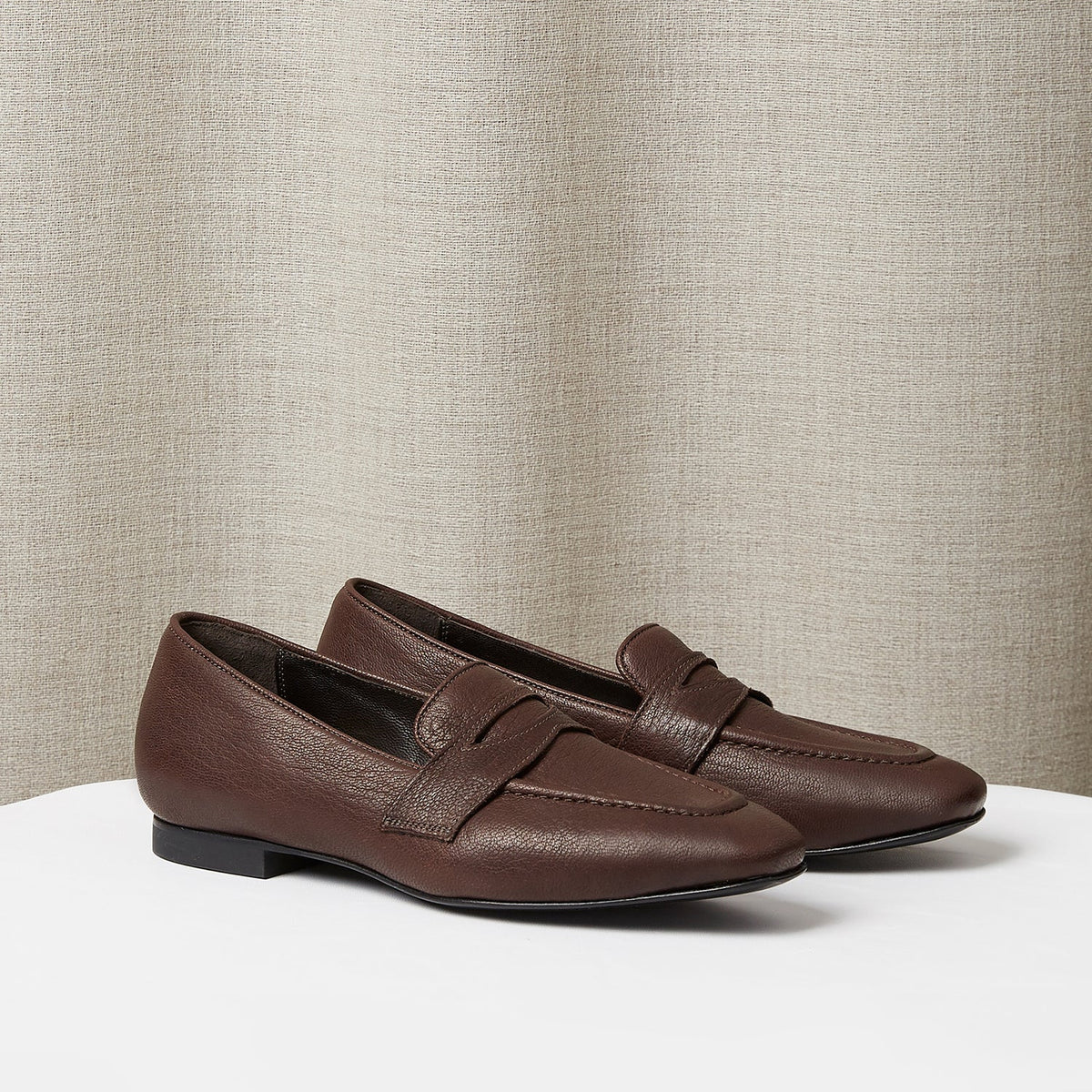 Penny Loafer in Chocolate Deer Leather – Arthur Sleep