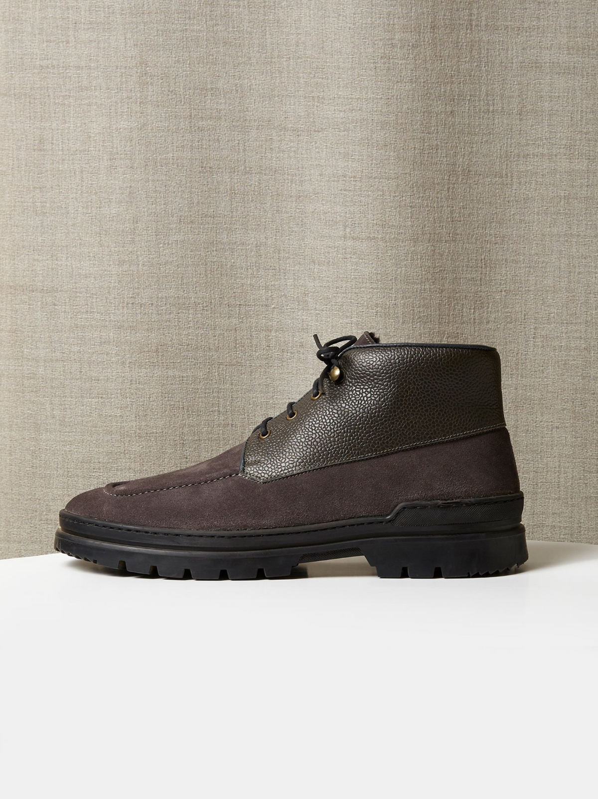 The Engadin in Leather, view 2
