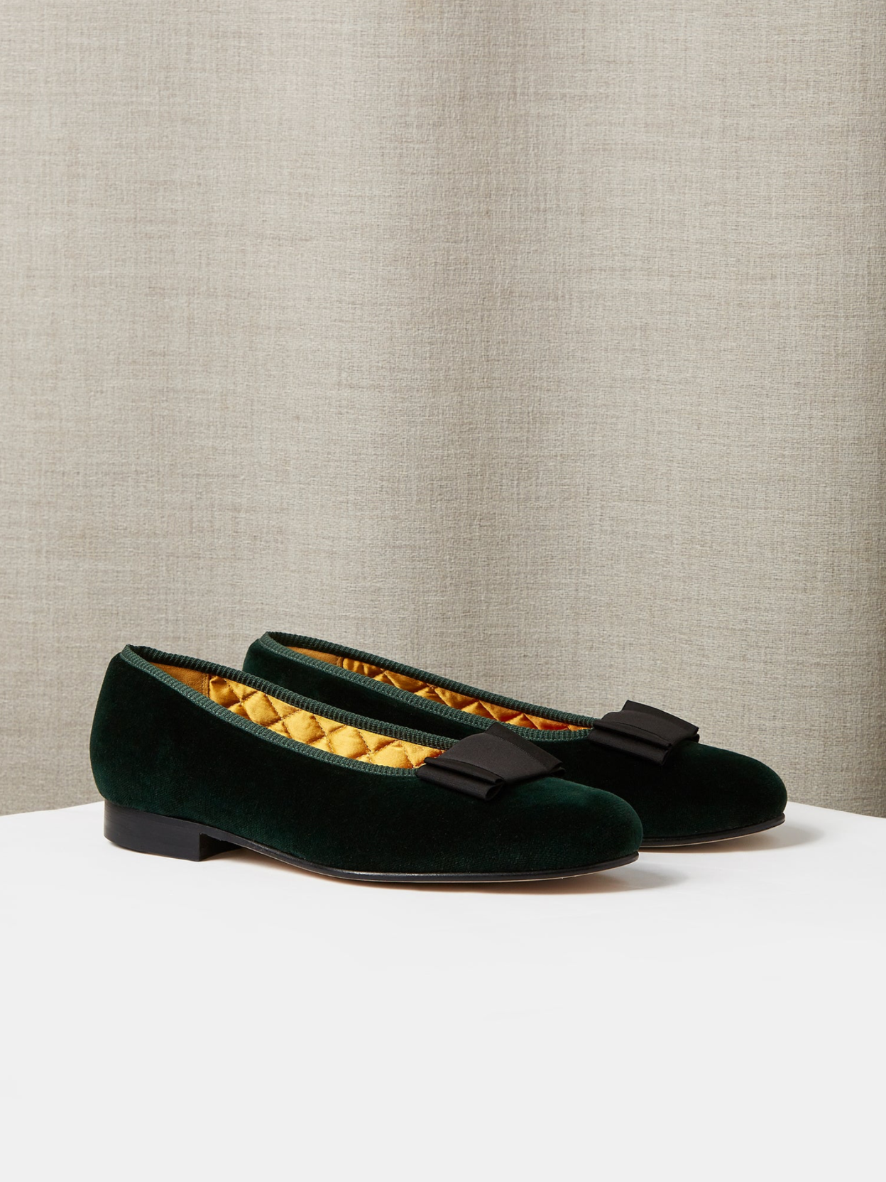The Opera Pump in Velvet, view 9
