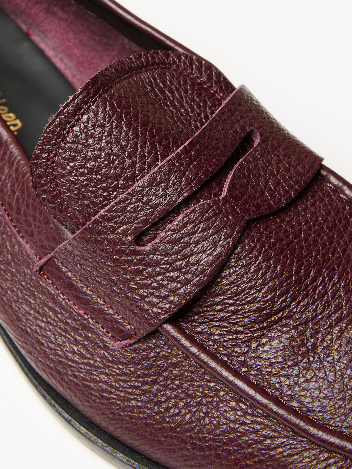 Globetrotter Travel Loafer in Deep burgundy deer leather, view 5